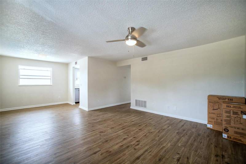 2 bedroom Condominium at 6062 22nd Avenue #5, Villa Valencia Garden Condo, St Petersburg — photo 4