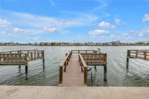 10265 Gulf Boulevard #B315, St Petersburg FL - photo 6 of 34