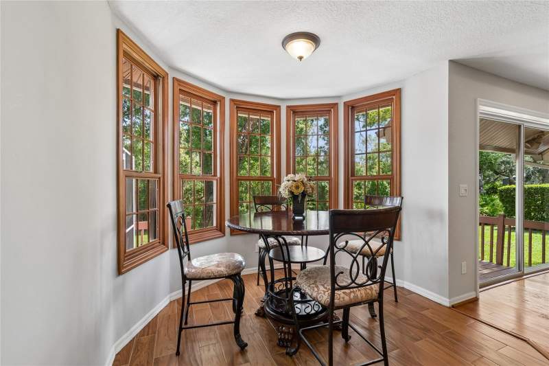 4 bedroom Single Family Residence at 1055 Riverside Ridge Road, Riverside, Tarpon Springs — photo 2