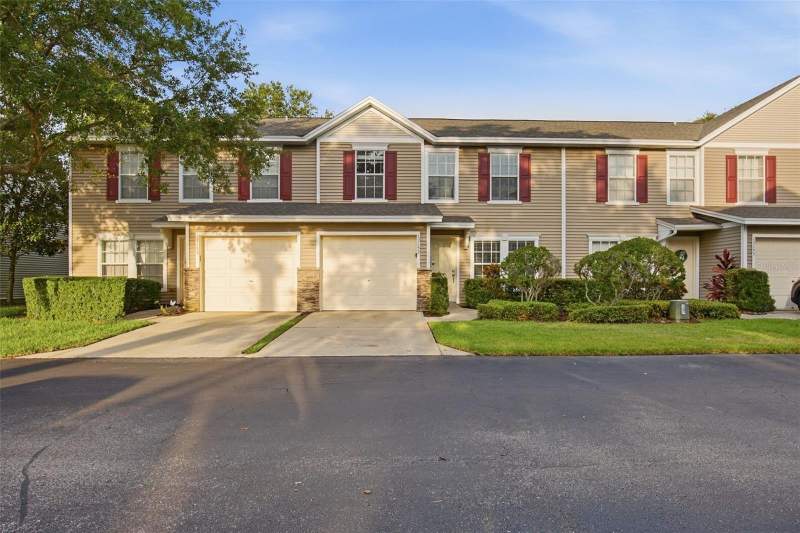 2 bedroom Townhouse at 13157 Thoroughbred Loop, Cumberland Trace, Largo — photo 2