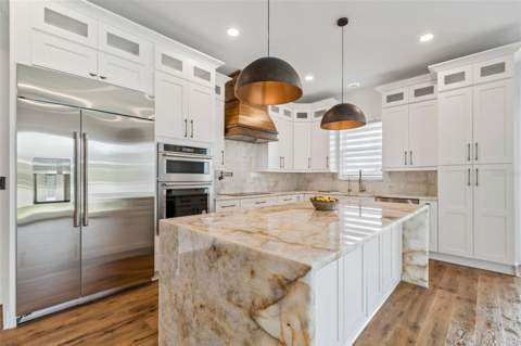 3426 Channelside Court, Safety Harbor FL - photo 17 of 95