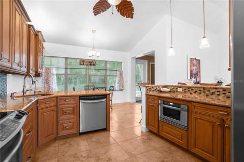 11469 SW 82nd Court Road, Ocala FL - photo 14 of 56
