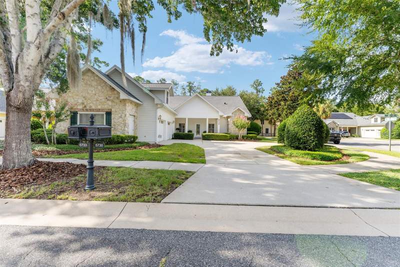 4 bedroom Single Family Residence at 5730 NW 52nd Place, Millhopper Forest Unit 2A, Gainesville — photo 3