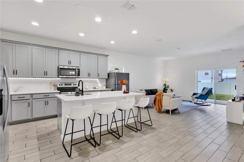 4 bedroom Single Family Residence at 5342 Maddie Drive, Hammock Reserve Ph 3, Haines City — photo 2