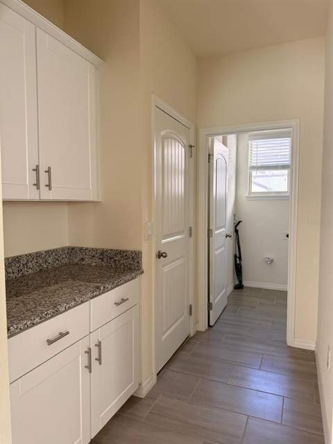 16613 Point Rock Drive, Winter Garden FL - photo 10 of 13