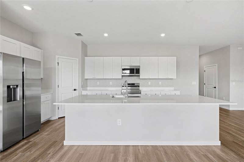 4 bedroom Single Family Residence at 4480 NW 37th Street Road, Sabana Reserve Ocala, Ocala — photo 4