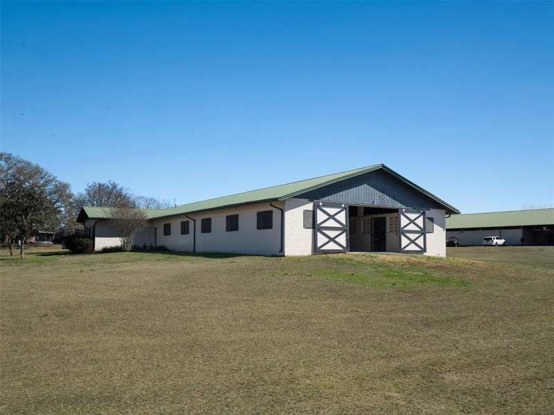 3 bedroom Farm at 11122 W Highway 326, Fellowship Ridge, Ocala — photo 3