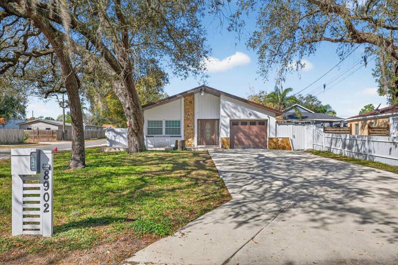 3 bedroom Single Family Residence at 8902 N Hamner Avenue, Casa Loma Sub, Tampa — photo 3