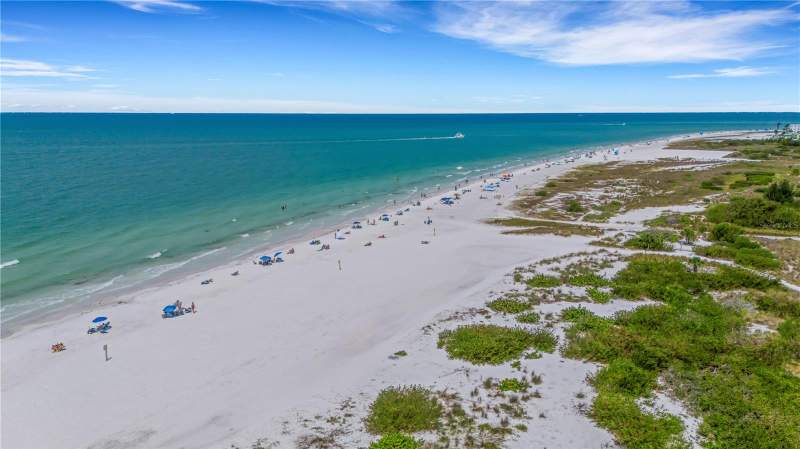 2 bedroom Condominium at 420 Beach Road #507, Siesta Gulf View, Sarasota — photo 2