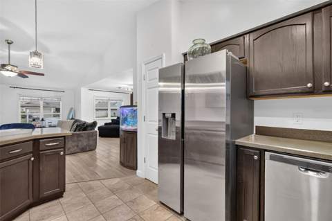 544 Tortola Avenue, Tavares FL - photo 15 of 37