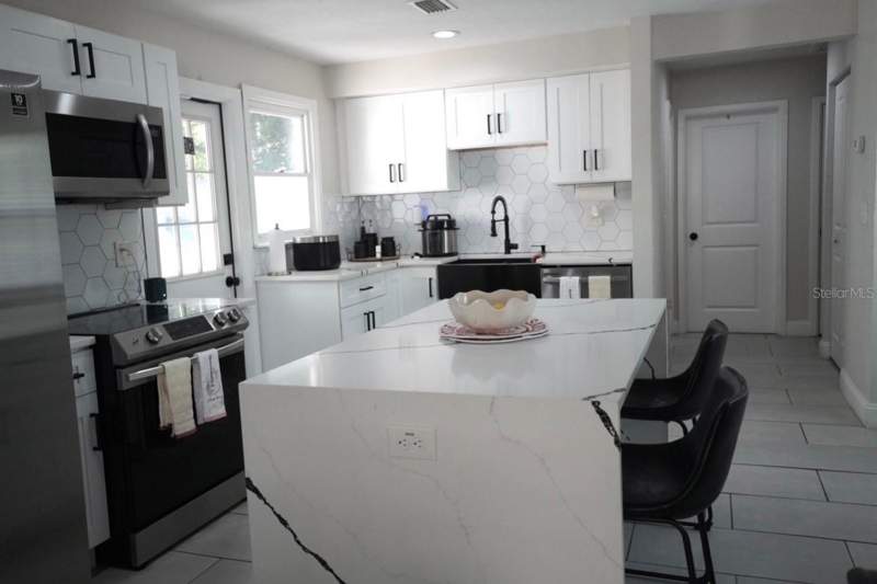 3 bedroom Single Family Residence at 4405 N Tampania Avenue, Armenia Estates Rev, Tampa — photo 5