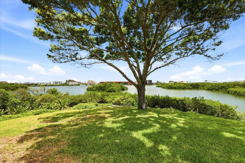 2 bedroom Villa at 14628 Loridawn Drive #13, Tara Cay, Seminole — photo 5