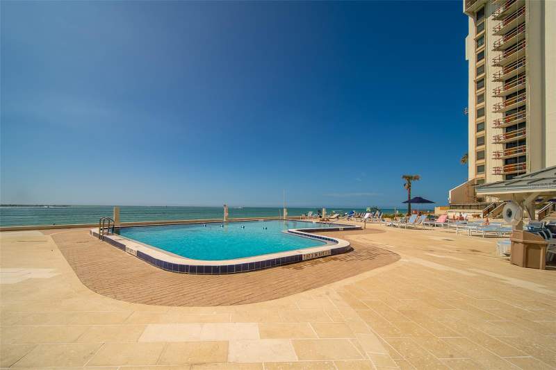 2 bedroom Condominium at 450 S Gulfview Boulevard #208, 440 West Condo, Clearwater Beach — photo 4