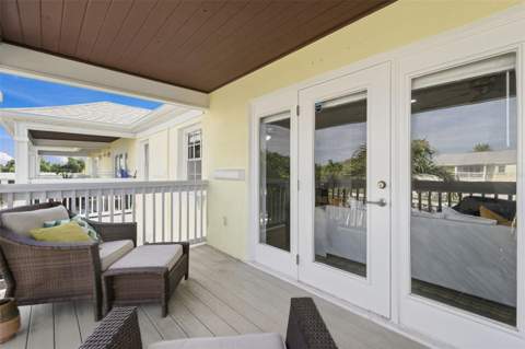 4725 Coquina Key Drive #D, St Petersburg FL - photo 23 of 49