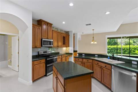 856 Timber Isle Drive, Orlando FL - photo 12 of 35