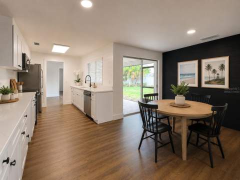 810 Allamanda Drive, Largo FL - photo 12 of 36