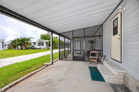 6821 Americana Drive #106, St Petersburg FL - photo 8 of 59