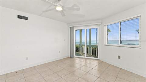 777 John Ringling Boulevard #2, Sarasota FL - photo 9 of 64
