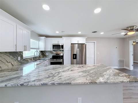 307 87th Avenue, St Petersburg FL - photo 11 of 28