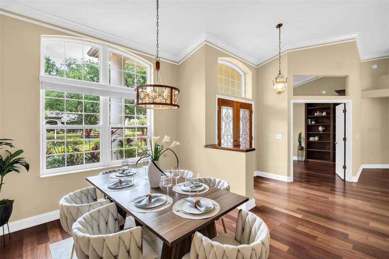 4 bedroom Single Family Residence at 1404 East Lake Woodlands Parkway, Greenhaven Unit Three, Oldsmar — photo 2