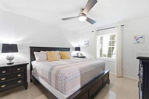 5280 Coquina Key Drive #A, St Petersburg FL - photo 20 of 78