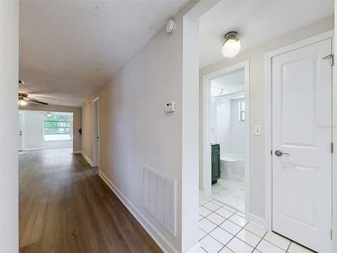 4422 Sunstate Drive, New Port Richey FL - photo 14 of 72