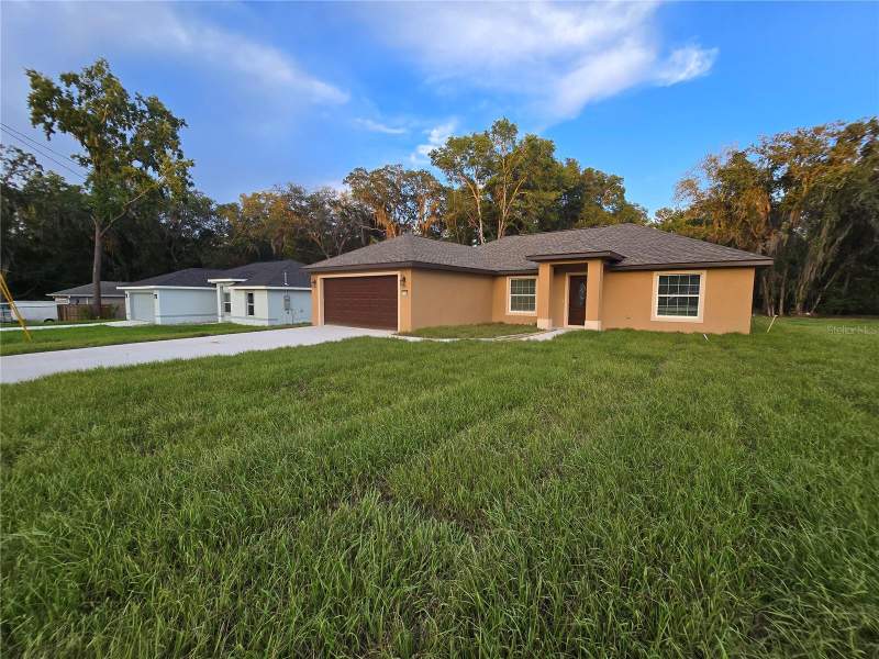4 bedroom Single Family Residence at 203 Emerald Road, Silver Spg Shores Un #32, Ocala — photo 3