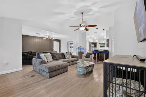 544 Tortola Avenue, Tavares FL - photo 8 of 37