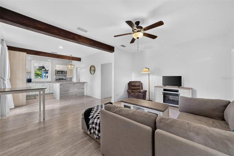 3 bedroom Single Family Residence at 1121 SE 29th Street, Frst Hills, Ocala — photo 3