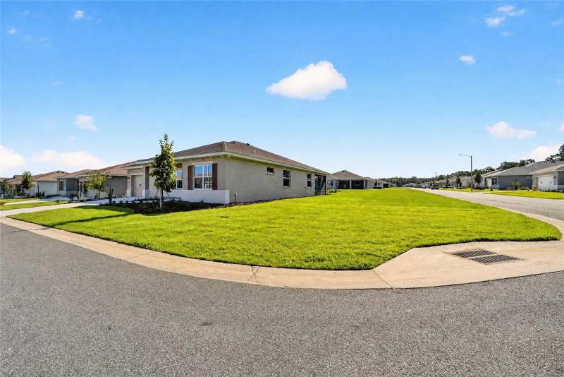 2 bedroom Single Family Residence at 10447 SW 107th Court, On Top Of The World, Ocala — photo 4