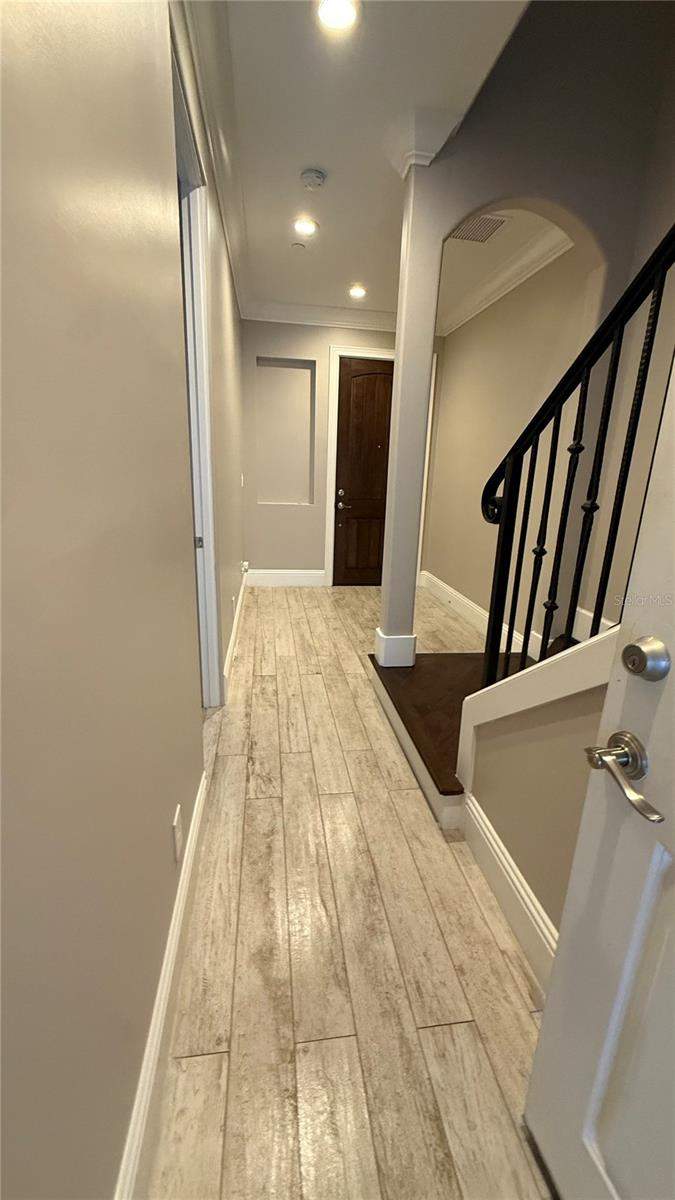 3 bedroom Townhouse at 665 Jackson Street, Brownstones Of Thorton Park, Orlando — photo 4