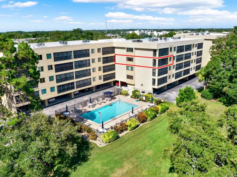 Green Dolphin Park Mid-Rise Condo