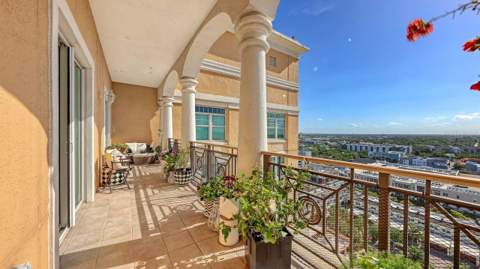 750 N Tamiami Trail #Ph08, Sarasota FL - photo 18 of 28