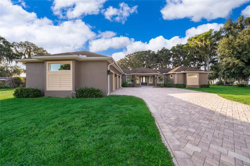 3 bedroom Single Family Residence at 12131 Eagles Point Court, Eagles Point Sub, Grand Island — photo 3