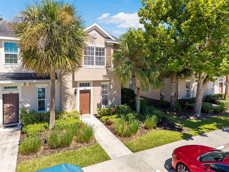 2 bedroom Townhouse at 1170 Grantham Drive, Bradford Manor Twnhms Rep, Sarasota — photo 2