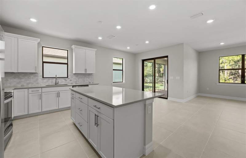 4 bedroom Single Family Residence at 2633 Gabel Oak Drive, Cedar Grove At The Woodlands, North Port — photo 3