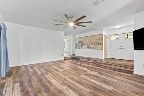 3921 Pin Oaks Street, Sarasota FL - photo 6 of 6