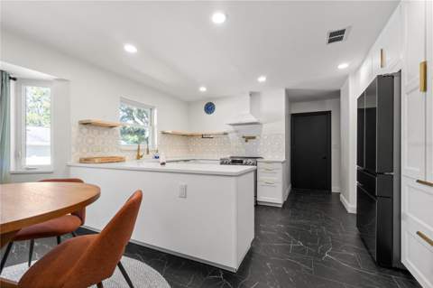 565 Sandy Hook Road, Palm Harbor FL - photo 13 of 33