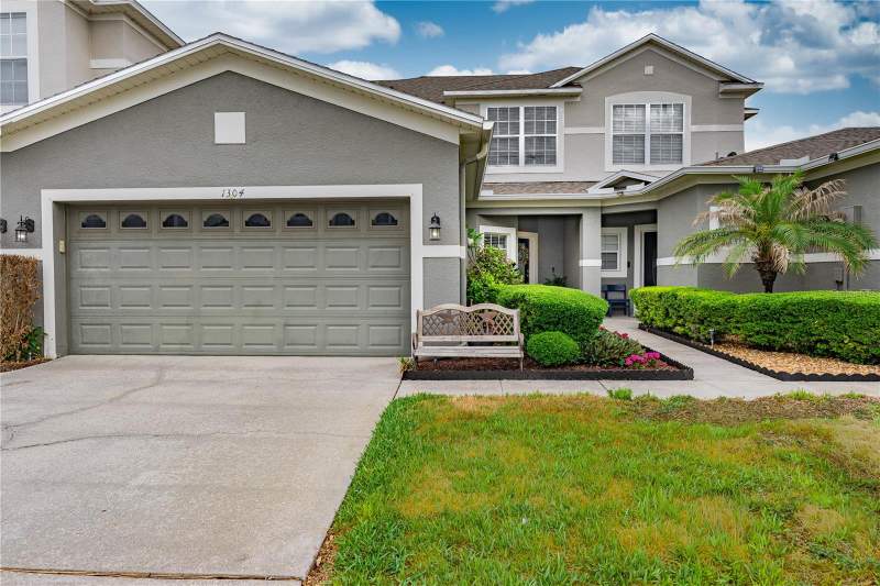3 bedroom Townhouse at 1304 Sandstone Run, Greystone Townhomes, Sanford — photo 4