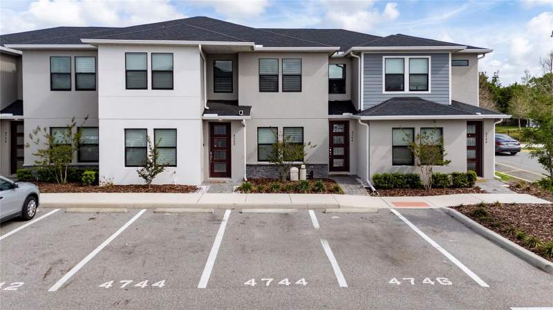 3 bedroom Townhouse at 4744 Terra Esmeralda Drive, Terra Esmeralda Twnhms, Kissimmee — photo 2