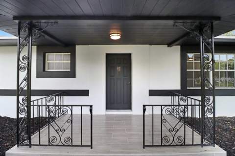 12113 Midlake Drive, Tampa FL - photo 6 of 43
