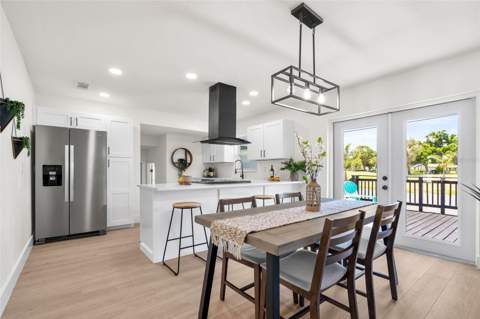 1801 Lakewood Drive, St Petersburg FL - photo 11 of 56