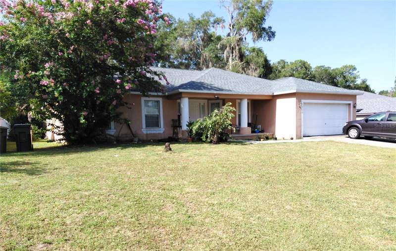4 bedroom Single Family Residence at 2716 NE 24th Place, Raven Glen Un 01, Ocala — photo 2