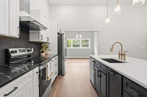 34121 August Avenue, Webster FL - photo 12 of 70