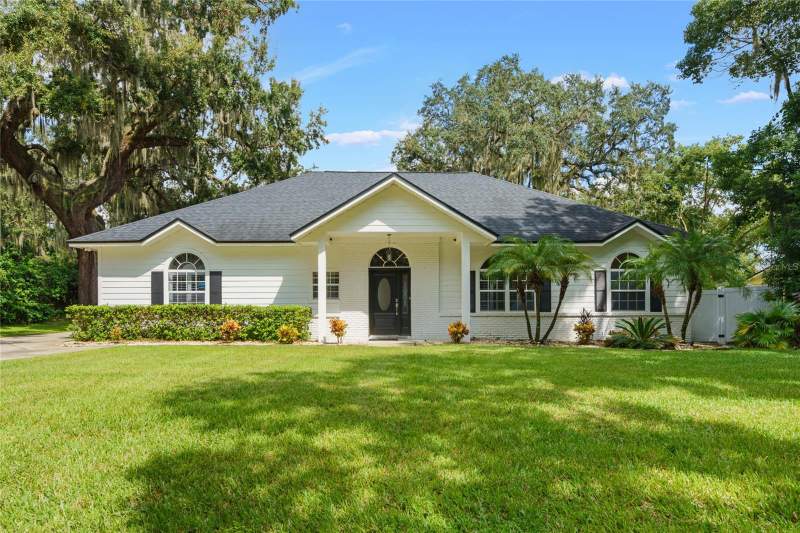 715 MAGNOLIA STREET home for sale in Windermere Town