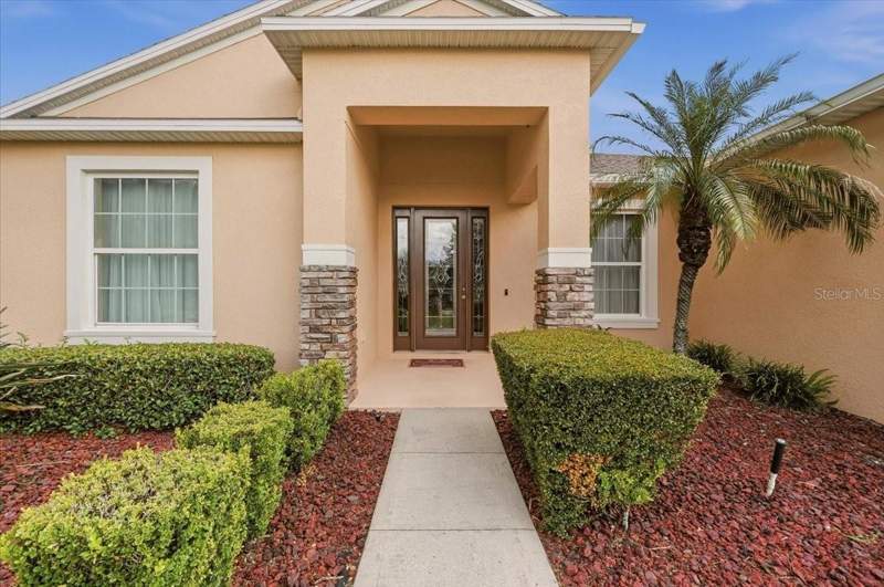 4 bedroom Single Family Residence at 7384 Huntington Summit Boulevard, Huntington Summit, Lakeland — photo 2