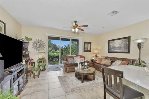8718 Turnstone Haven Place, Tampa FL - photo 7 of 38
