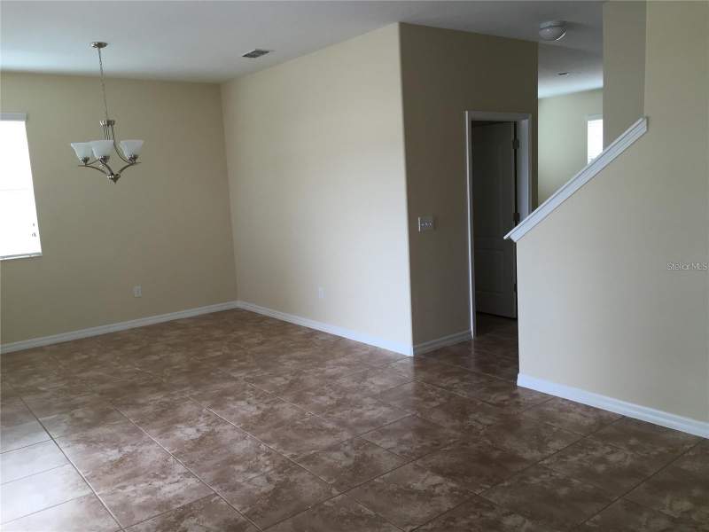 3 bedroom Townhouse at 5618 Water Rose Road, Signature Lakes Ph 3B-6, Winter Garden — photo 3