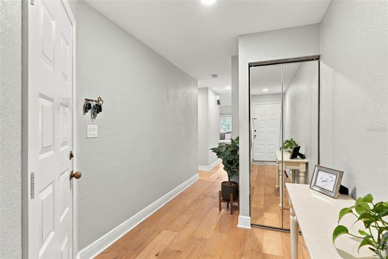 3 bedroom Townhouse at 629 Segovia Court #405, Cluster Homes, St Petersburg — photo 4