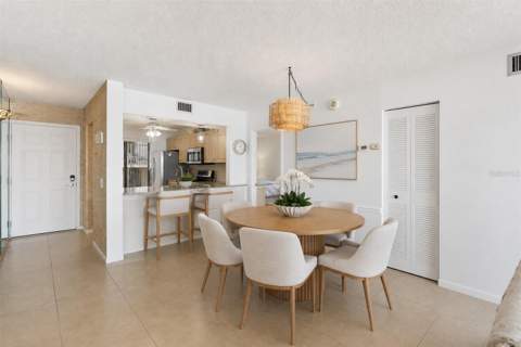 6322 Palma Del Mar Boulevard #209, St Petersburg FL - photo 10 of 33